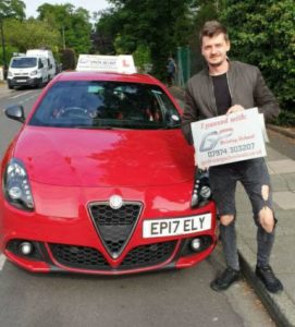 driving lessons in sale